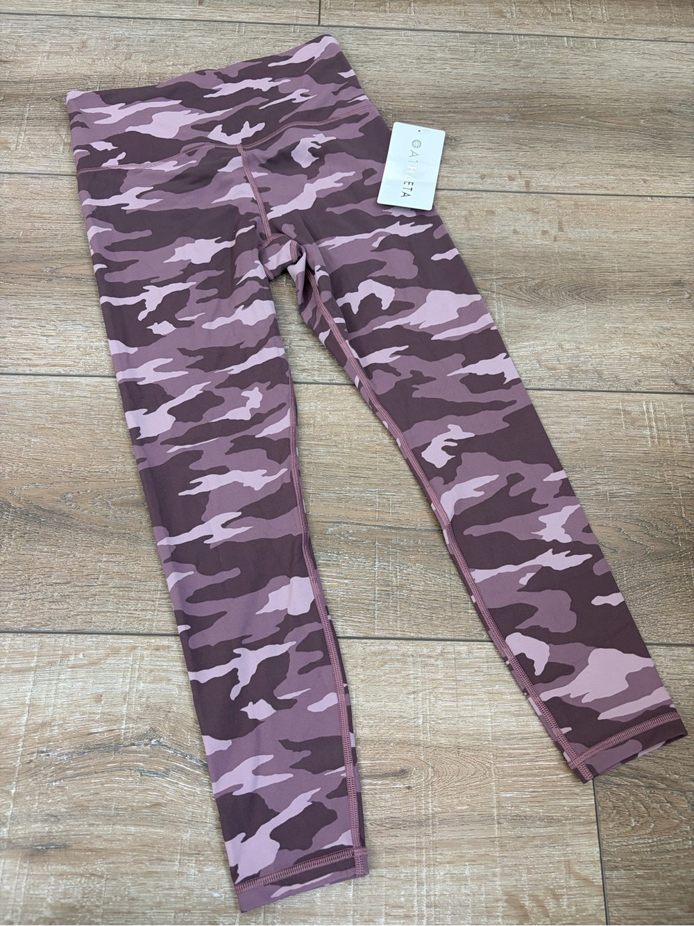 Athleta Elation Camo 7/8 Leggings NWT Size S